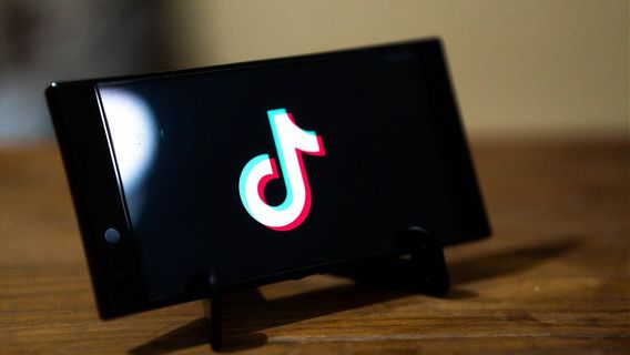 كندا تحظر رسميا TikTok لكونها عرضة للهجمات الإلكترونية 