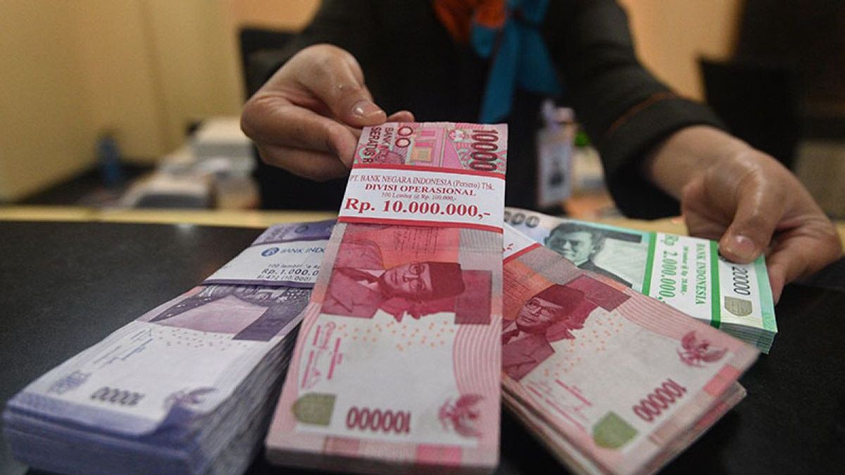 Rupiah Diprediksi Melemah Pasca Pernyataan Bank Sentral AS Tetap Tahan Suku Bunga