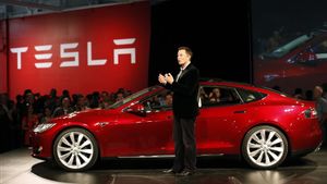 Dapat Lampu Hijau dari Luhut, Tesla Siap Kirim Proposal Penawaran ke Indonesia
