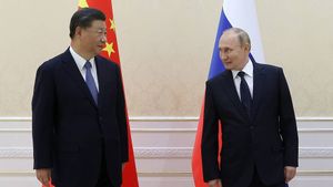 Putin Sambut Xi Jinping di Kremlin