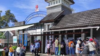 Cianjur観光オブジェクトは週末に何千人もの訪問者の増加を経験します