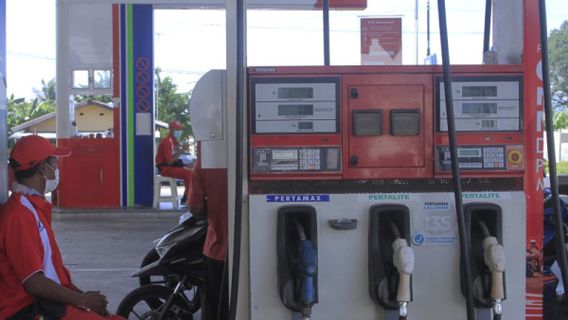 Shell, Vivo 및 BP AKR은 연료 가격 인상에 동의하고 Pertamina는 대신 가격 유지를 선택합니다.