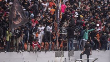 JIS Tribune Border Fence Collapses During Grand Launching, The Jakmania Asks Jakpro To Evaluate Audience Safety