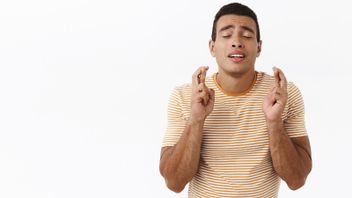 新しい関係を築くとき、誰かが信頼できない6つの兆候に注意してください