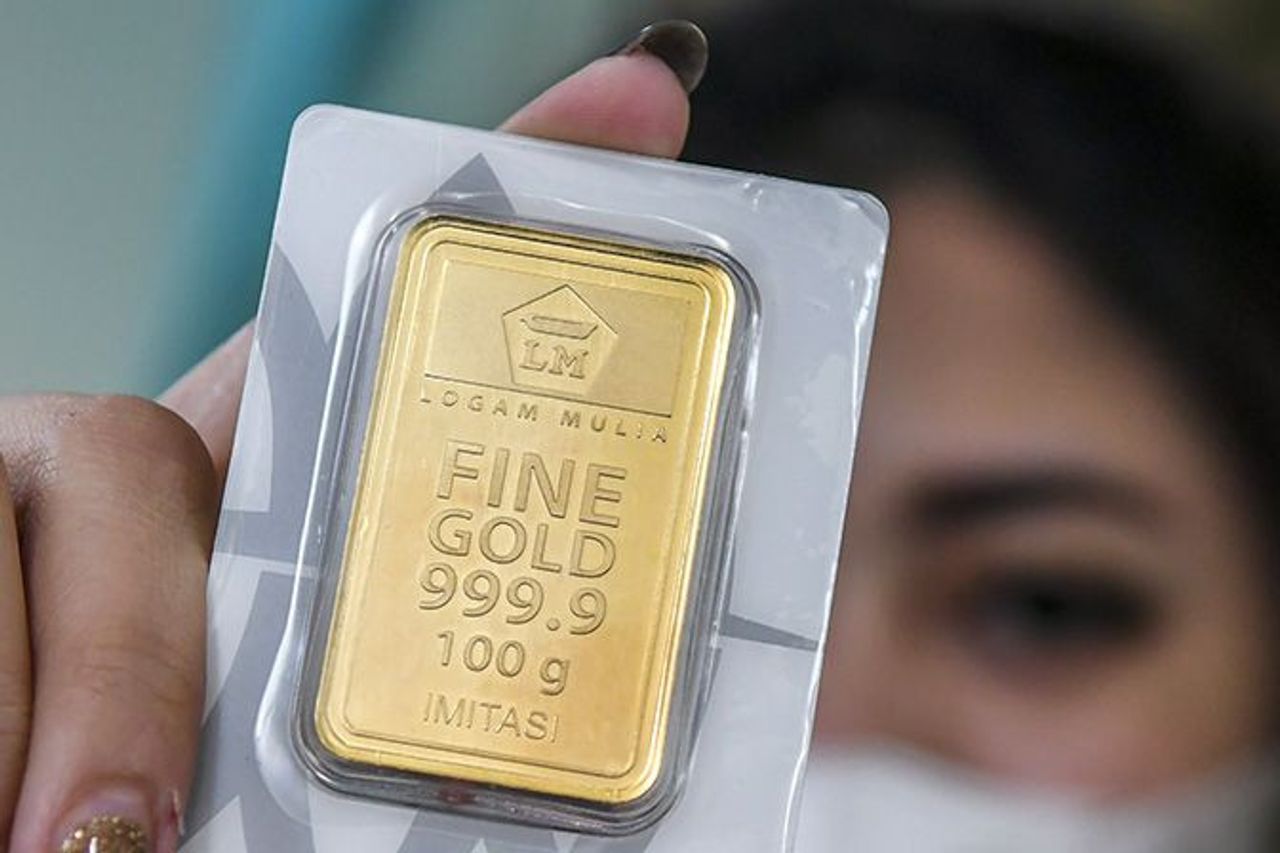 アンタム金価格が1グラムあたりIDR 4,000からIDR 1,118,000に値上げ