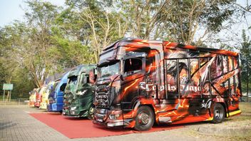 Renforçant de la communauté, Mitsubishi Fuso Convention de la communauté au GIIAS 2024