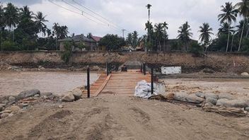 ベレウエン緊急橋が洪水で再び損傷し、PU省はこれを処理する準備をしています