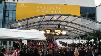 Cannes Film Festival Emerges To Match The Venice Film Festival That The Nazis Ridden
