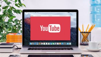 How To Use YouTube's Transcript Feature For Indonesian-language Videos