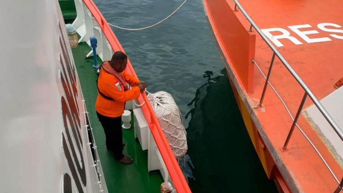 Kapal Berbendera Belanda Hilang Kontak di Sorong