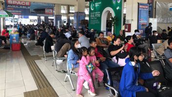 AKAP Bus Homecoming Is Predicted To Flood Pulogebang Integrated Terminal On D-3 Lebaran