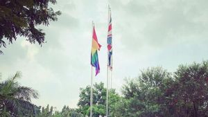 Polemik Kedubes Inggris Kibarkan Bendera Pelangi LGBT dalam Sejarah Hari Ini, 21 Mei 2022