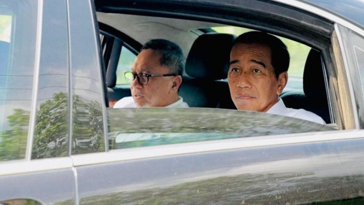 Inspection Of Damaged Roads In Lampung, Jokowi Had Changed Cars
