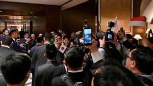 Puluhan Warga Indonesia yang Tinggal di Jepang Sambut Kedatangan Presiden Prabowo