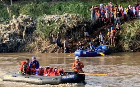 14 Kecamatan di Garut Terdampak Banjir dan Tanah Longsor, BNPB: 649 Jiwa Mengungsi, 11 Rumah Rusak Berat