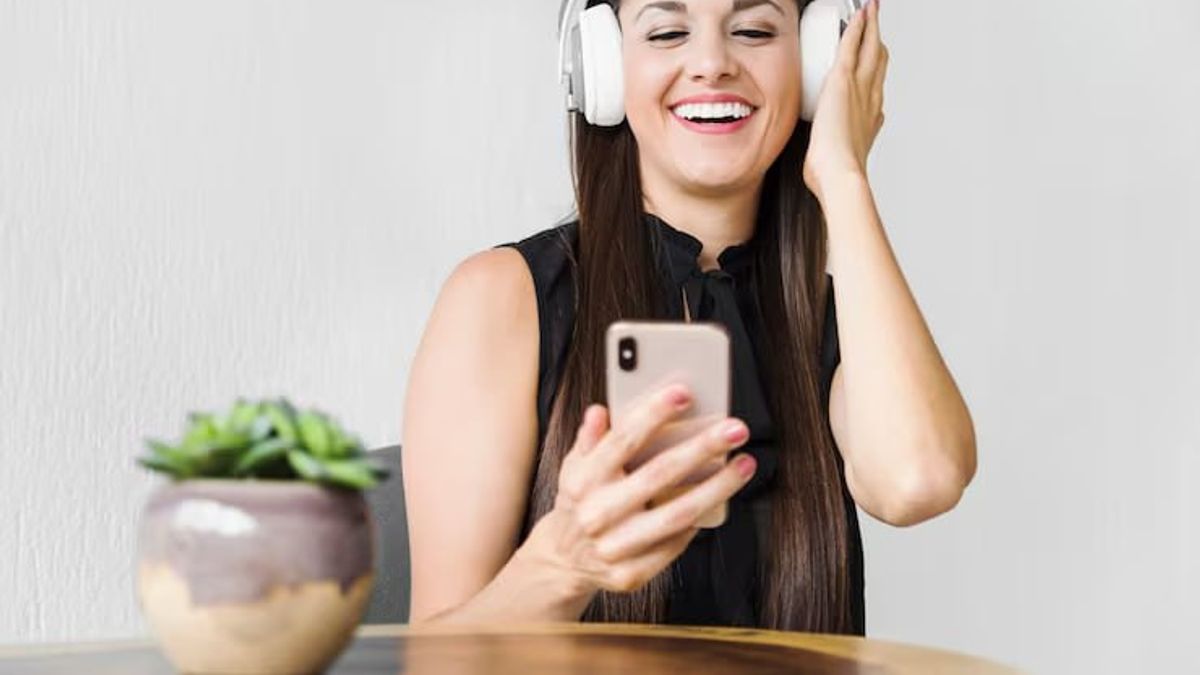 10 Lagu yang Cocok untuk Story IG agar Suasana Terlihat Hidup dan Berkesan