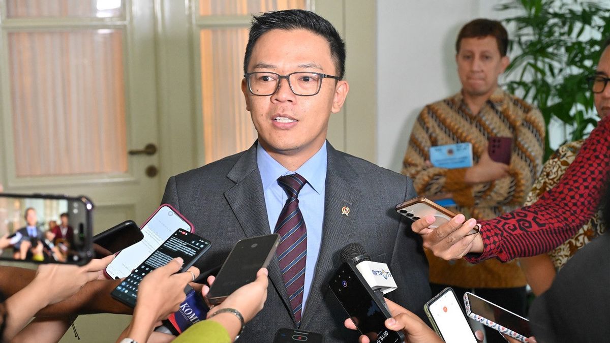 Mochtar Kusumaatmadja Dianugerahi Gelar Pahlawan Nasional, Menlu Sugiono: Jasanya Luar Biasa