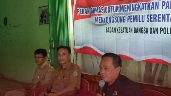 Berita Gunung Kidul: Badan Kesbangpol Gunungkidul Memberi Pendidikan Politik Kepada Ormas