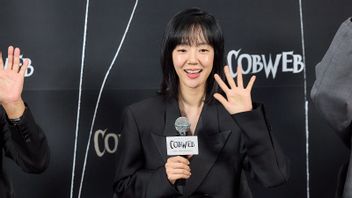 Lim Soo Jung Happy Reunion With Kim Jee Won In The Film Cobweb