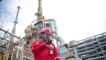 جاكرتا إن التصعيد في صراع الشرق الأوسط يخاطر بزيادة أسعار النفط العالمية، وهذا هو دور قطاع النفط والغاز في إندونيسيا