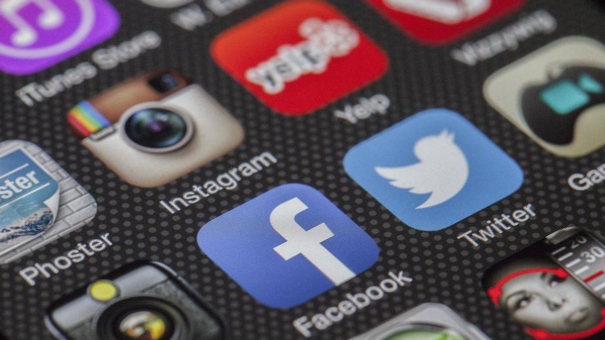 Cak Imin Sebut Pemblokiran WhatsApp, Instagram dan Twitter Akan Sulitkan Masyarakat