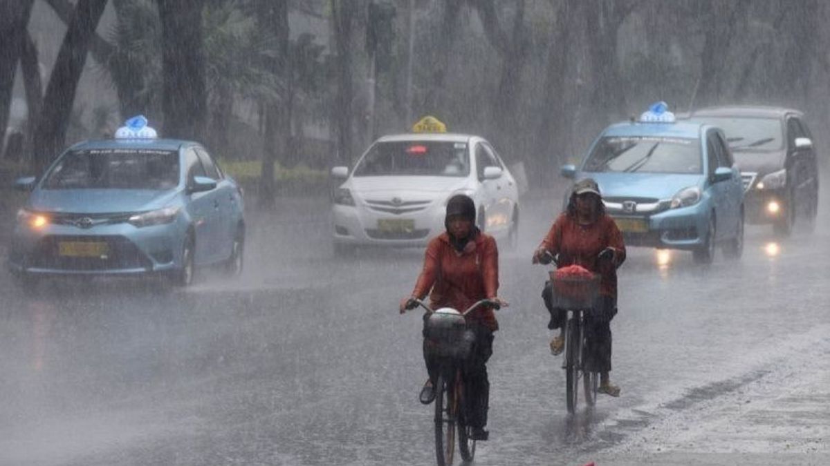 BMKG:今日の午後、ジャカルタの3つの地域は雨が降ると予測されています