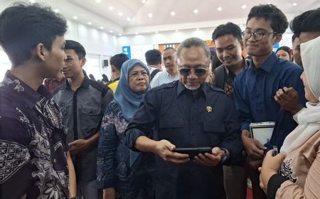 Mendag Zulhas: Anak Muda Berpotensi Dorong Penggunaan Produk Lokal