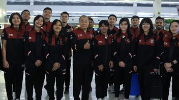 Special Day Of Badminton Team Travel To The Cambodian SEA Games 2023