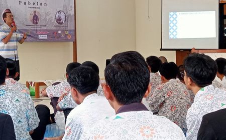 Santri Ponpes Pabelan Magelang Mendapat Pelatihan Jurnalistik dari Kelompok Wartawan Jakpus