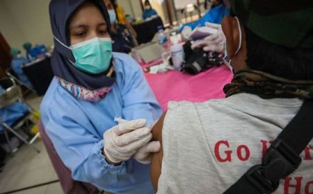 Kasus COVID-19 Mulai Merangkak Naik, Animo Masyarakat untuk Vaksin Booster Juga Meningkat