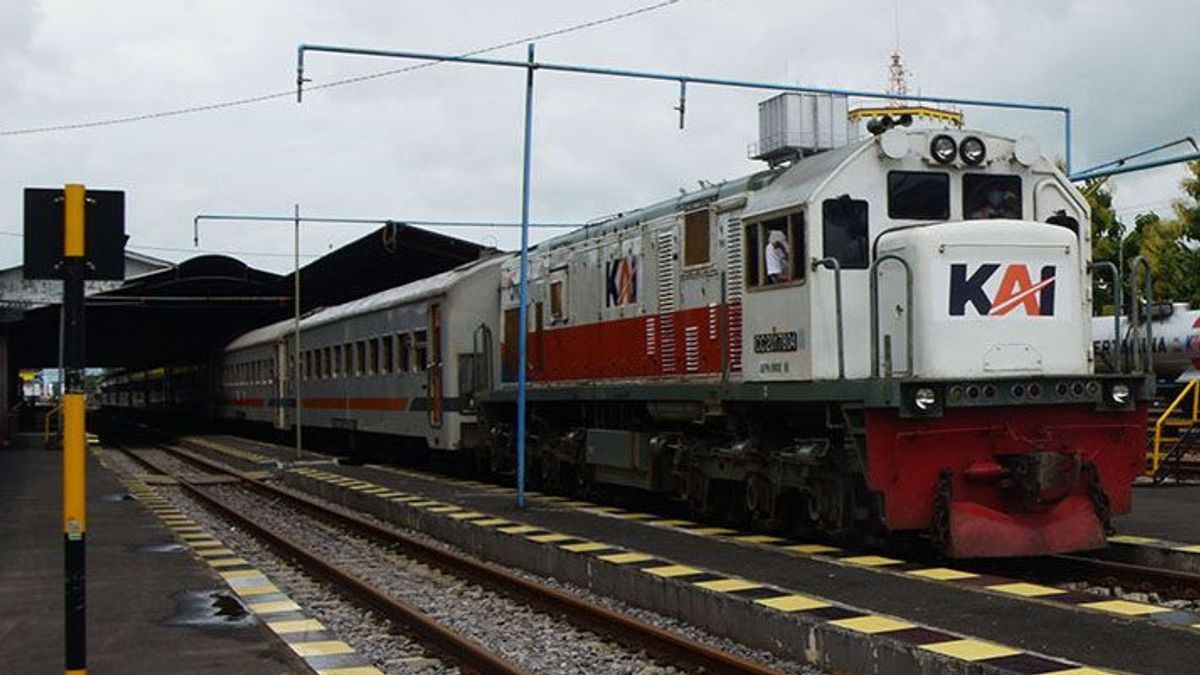 232,776 Lebaran Train Tickets At Daop 8 Surabaya Sold Out