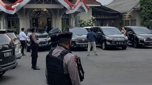 KPK Geledah Kantor Dinas PUPR Banjarnegara, Bupati Budhi Sarwono Pilih <i>No Comment</i>