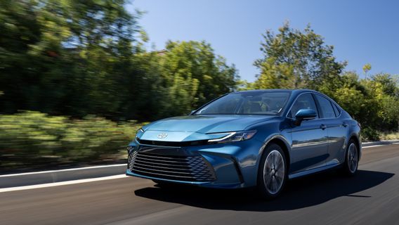 Toyota promet une surprise en 2025, préparer de nouvelles voitures électriques et hybrides