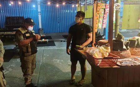 Satpol PP Denpasar Tindak Warung Angkringan Gelar Live Music Langgar PPKM