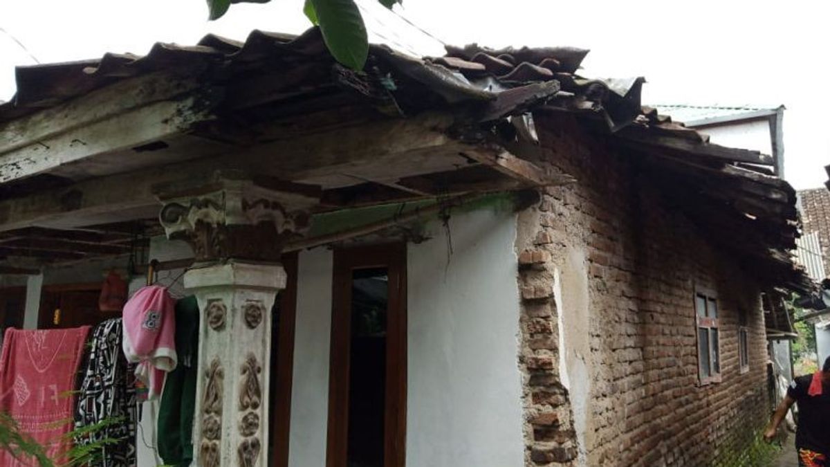 BPBD: 14 Houses And 2 Schools In Sukabumi Damaged By Earthquakes