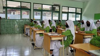 Schools In Yogyakarta Target 100 Percent PTM In The Third Week Of January With Various Conditions That Must Be Met