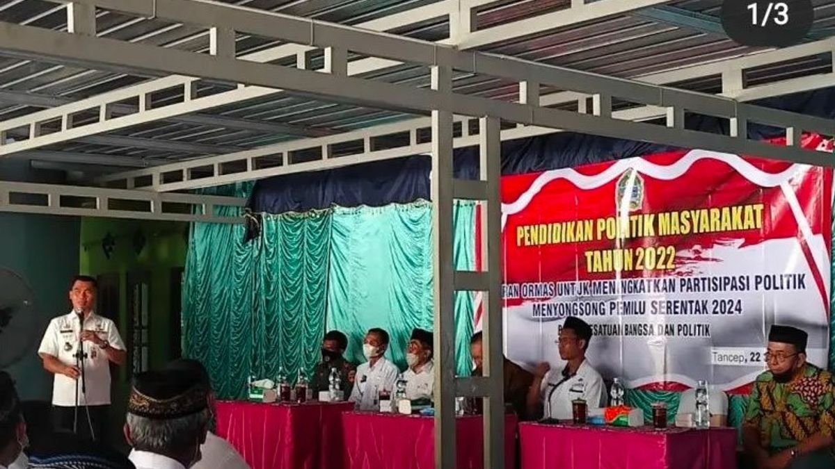 Berita Gunung Kidul: Kesbangpol Gunung Kidul Menggelar Pendidikan Politik untuk Ormas