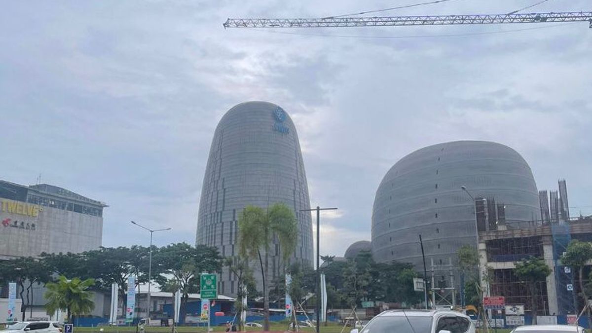 Tangerang UMN Building Glass Broken, 3 Students And 1 Lecturer Injured