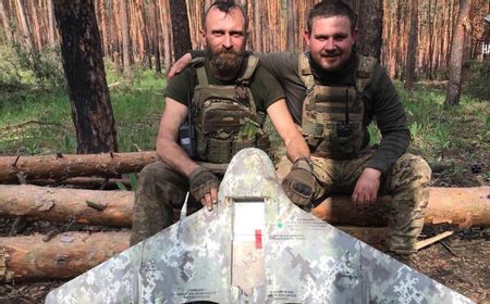 Komandan Militer Ukraina Klaim Miliki Laser yang Mampu Jatuhkan Pesawat dari Jarak Satu Mil