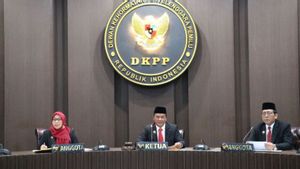 Dugaan Suap Seleksi Panwaslu, Ketua Bawaslu Kota Surabaya Dicopot
