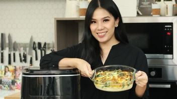Tefal Collabore Avec La Chef Devina Hermawan Les Diplômés De Masterchef Indonesia Invitent Les Mères Indonésiennes à Cuisiner Plus Facilement