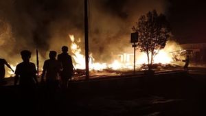 Kebakaran di Madina Sumut, 9 Bagunan Ludes Terbakar Api