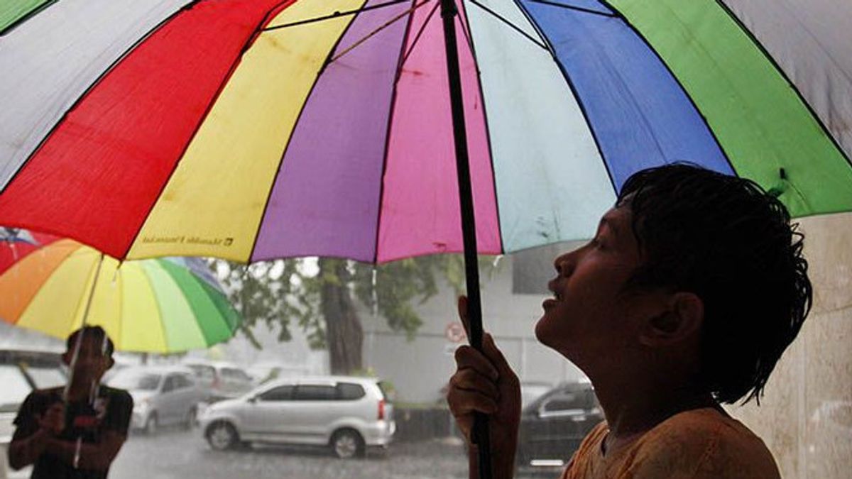 BMKG Predicts Rain In Jakarta Today