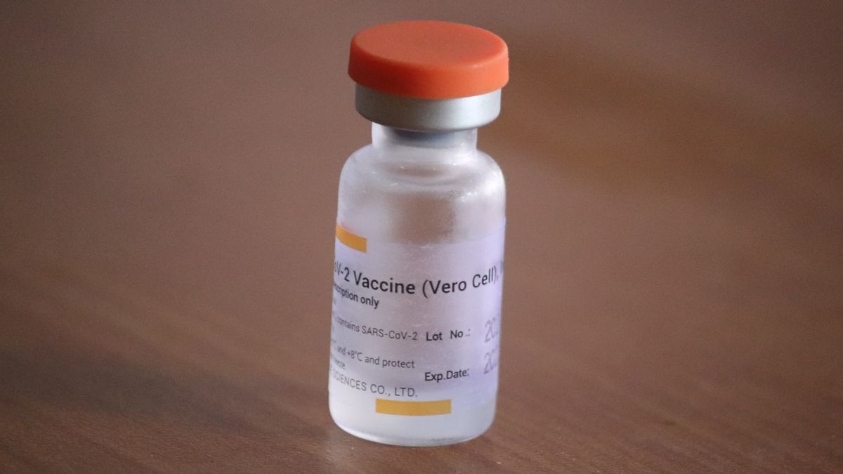 Vaksin Sinovac Beda Kemasan dengan Produksi Bio Farma, namun Kualitas Dijamin Sama