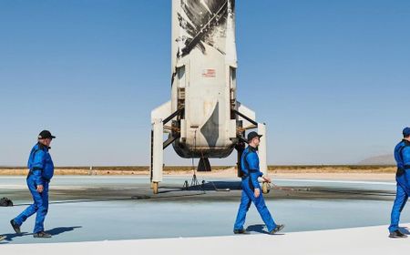 Lihat Pesaingnya Sukses, Blue Origin Niat Gandakan Penumpang Wisata Luar Angkasa Tahun Ini