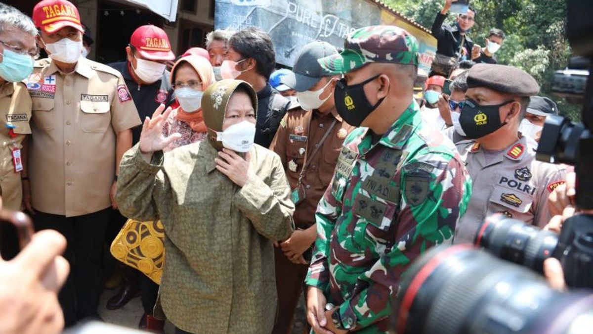 Mensos Risma Koordinasi ke Kementerian PUPR Perbaiki Alur Sungai Luwu yang Rusak Akibat Banjir