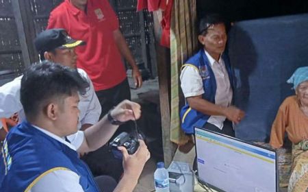 Dari Lansia Hingga ODGJ di Bekasi Didata untuk Penerbitan e-KTP