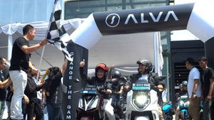 Alva Resmi Buka Alva Experience Center di Surabaya, Dorong Penggunaan Kendaraan Ramah Lingkungan