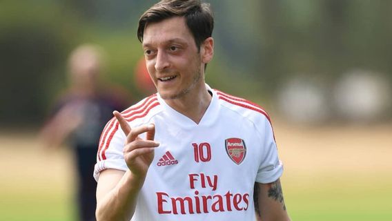 Nasib Mesut Ozil di Arsenal Makin Tidak Menentu