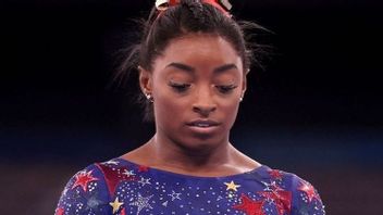 Tokyo Olympics Await Gymnast Simone Biles' Decision To Withdraw After Bagging Low Scores In Women's Team Event Nomor